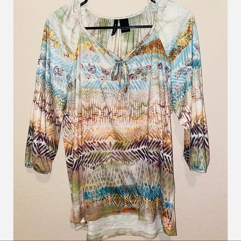 Ladies 3/4 Inch Sleeve Top